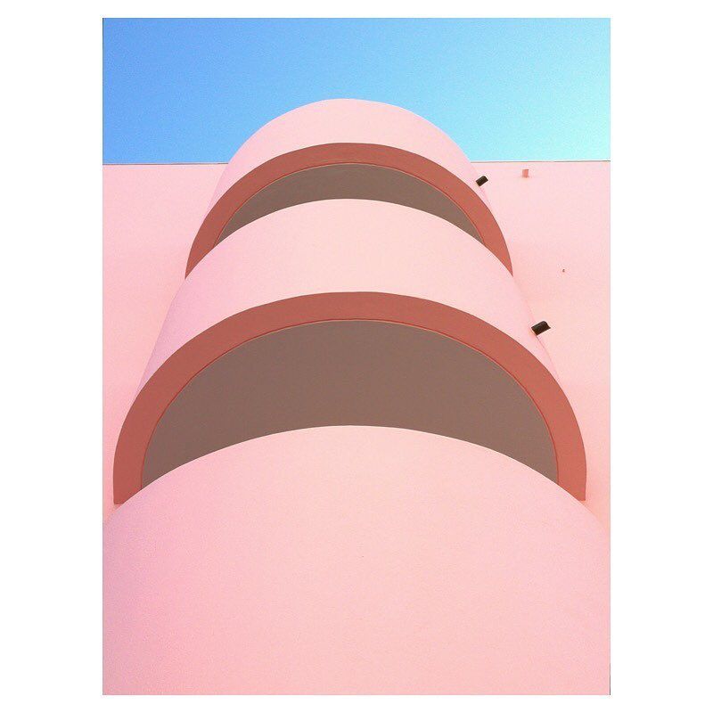 image: Voici ma contribution pour le nouveau concours photo #HuaweiShot sur le thème « Building » organisé par @huaweimobilefr. Vous avez un mois pour poster vos plus belles photos prises avec un smartphone Huawei avec les hashtags #HuaweiShot et #Building ... by matthieuvenot