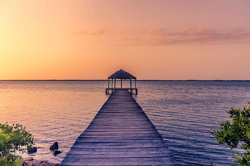 image: Beautiful sunset in Río Lagartos ? ....#riolagartos #yucatan #yucatanturismo #yucatantourism #mexico #mexicolors #mexicotravel #mexicoinmypocket #mexicodesconocido #natgeomx #beautifuldestinations #travellingthroughtheworld #ig_mexico #ig_shotz #ig_col by majolophoto