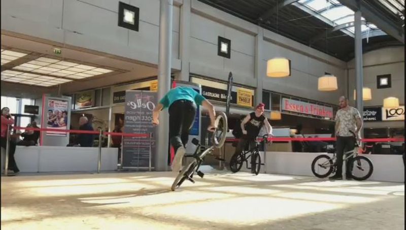 image: Backwheel trick last week at Fight the Winter warming up session. Had so much fun! Thanks @erikhogers for filming it!#flatland #bmx#bike#fightthewinter2018 #bicycle #ride#rideordie by moya_flat