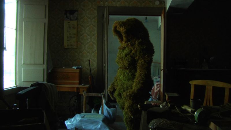 image: La jungla interior. La Novia de España by bsidemagazine