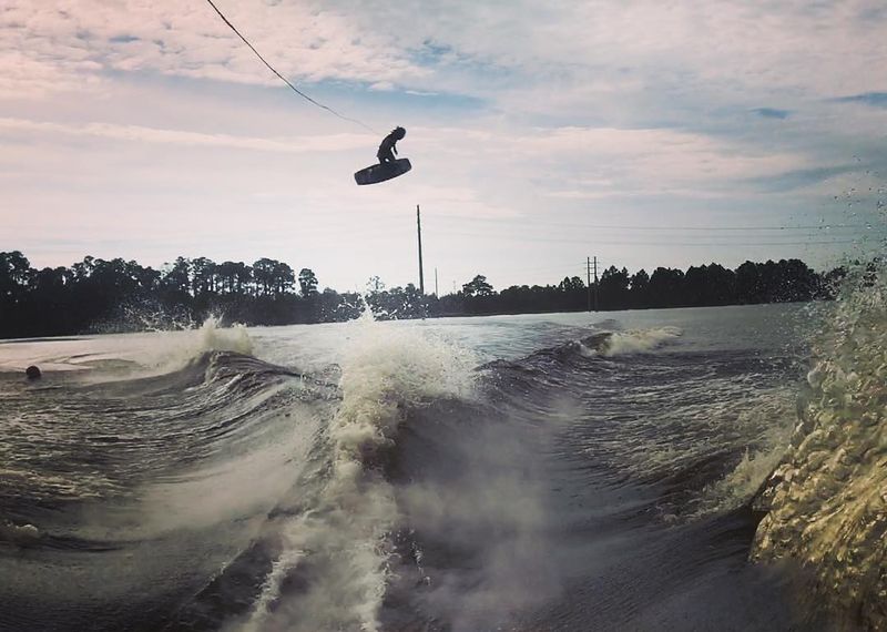 image: One hit from Dub contest last week was litπ₯π₯π₯Can't wait to shred with all boys in Finalsππ»β‘οΈ π₯:@parxxx #triplehelix #πππ by shotatezuka