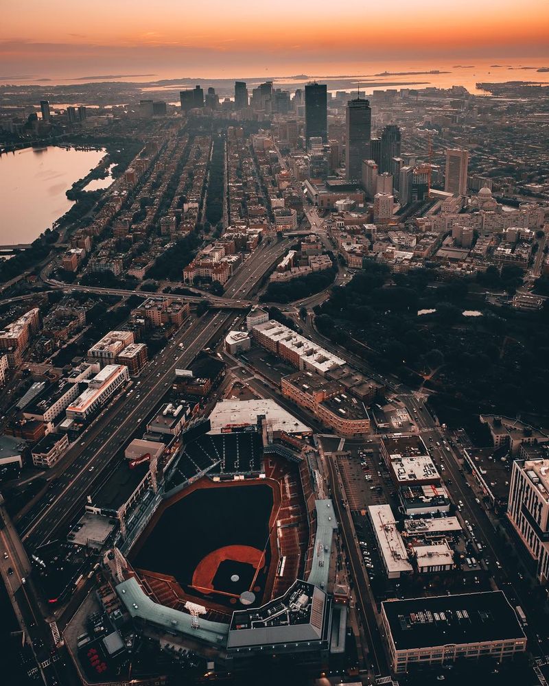 image: Today is my last day in Boston. It’s been such a wonderful journey to be in the US for the past 3 years. Boston has given me so much in my life I’ve never imagined. I realized for the first time the love for photography. With its beautiful landscape,... by kankankavee