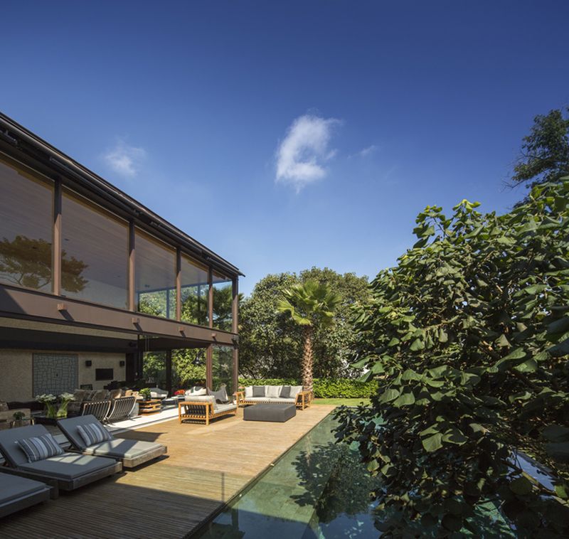 image: Limantos Residence - Sao Paulo, Brazil by shycerulean