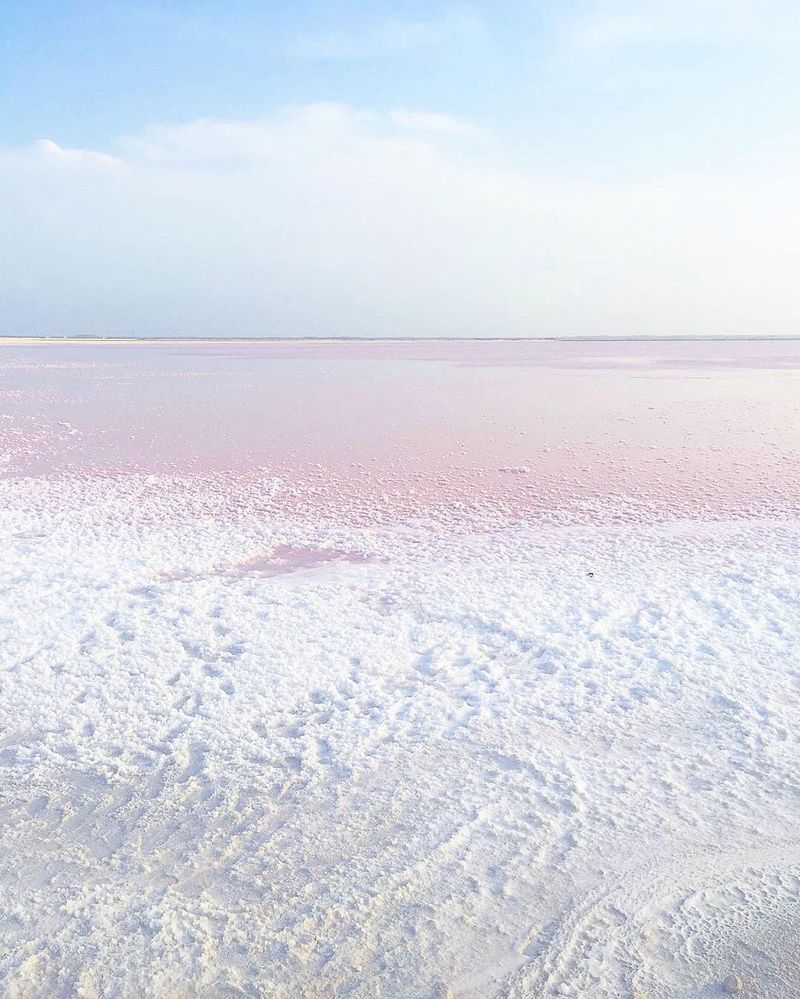 image: Awesome day in Las Coloradas ⛱....#lascoloradas #yucatan #yucatanturismo #mexico #mexicolors #mexicotravel #mexinstantes #mexicoinmypocket #mexico_maravilloso #mexicodesconocido #ig_mexico #ig_color #ig_shotz #ig_travel #theimaged #heatercental #agame by majolophoto