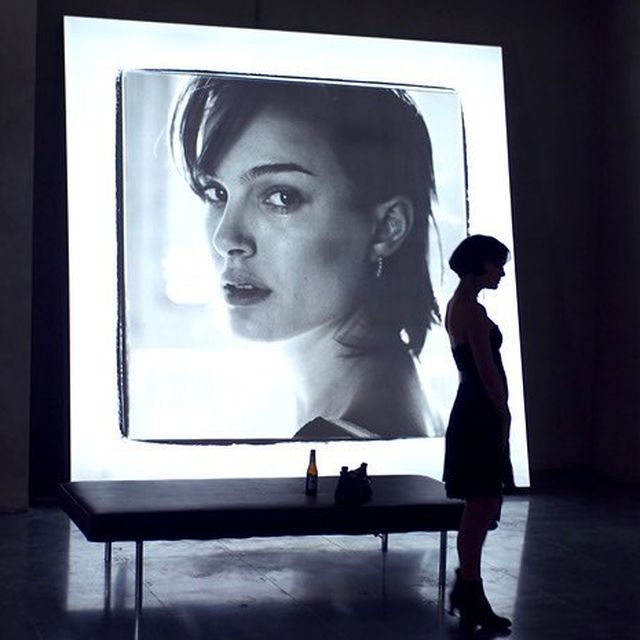 image: "Closer" (2004).•Alice: "Where is this love? I can't see it, I can't touch it. I can't feel it. I can hear it. I can hear some words, but I can't do anything with your easy words." by cinemamagic