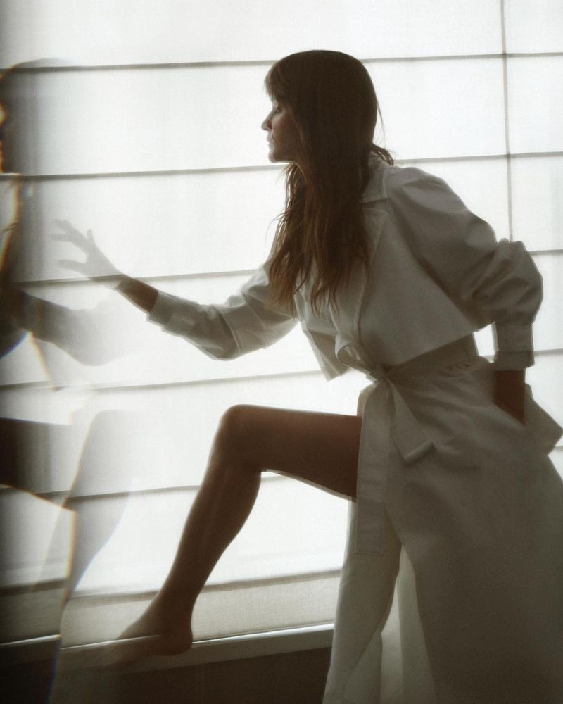 image: Mysterious @helenachristensen in @sportmax for @harpersbazaarukraine 🖤🖤🖤 #helenachristensen #yuliagorbachenko #harpersbazaarukraine #covershoot by yulia