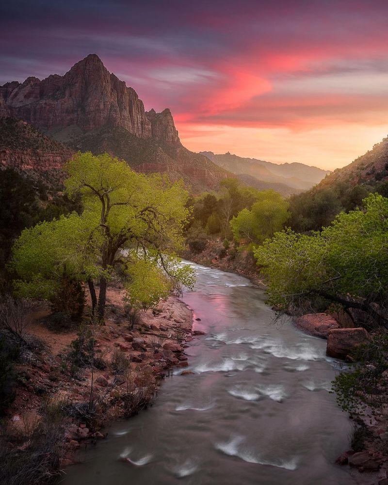 image: Postcards from.......#folkgood #igsouthwest #instagramaz #werutah #visualsoflife #jaw_dropping_shots #artofvisuals #globalcapture #agameoftones #heatercentral #stayandwander #createcommune #createexplore #sunset_vision #master_shots #special_sho by mindzeye