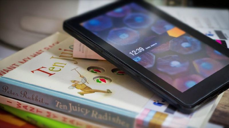 image: 5 Startups improving E-Book reading experience by james-the-creator